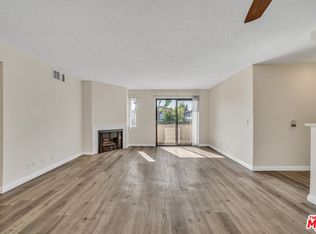 6212 Fulton Ave APT 105, Van Nuys, CA 91401