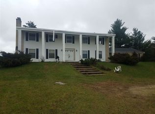 831 6th Ave, Hancock, WI 54943