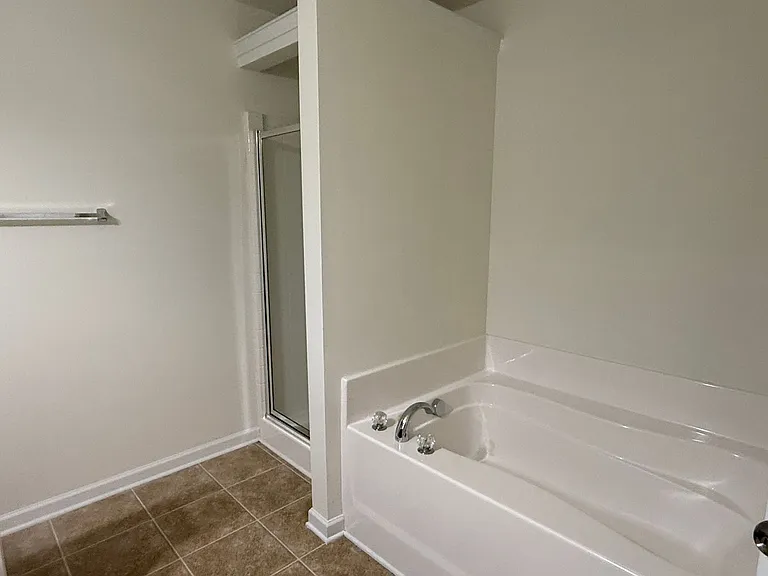 13138 Erwin Rd — Photo 12