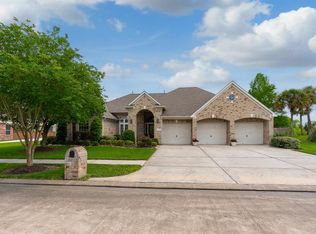 1619 Stoney Lake Dr, Friendswood, TX 77546