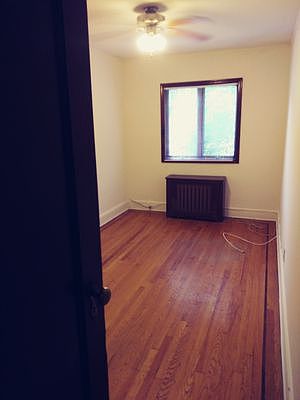 4th image of 32-31 32nd St #1