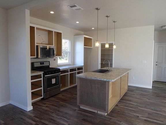 3rd image of 2372 Kellog Pl
