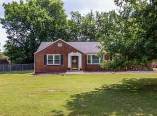 2716 Sandy Dr, Nashville, TN 37216