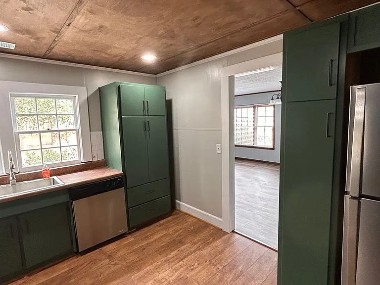 5365 W Oglethorpe Hwy — Photo 9