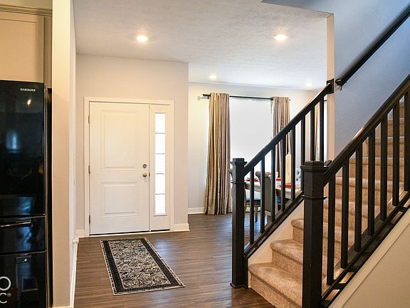 5th image of 6008 Phillips Dr