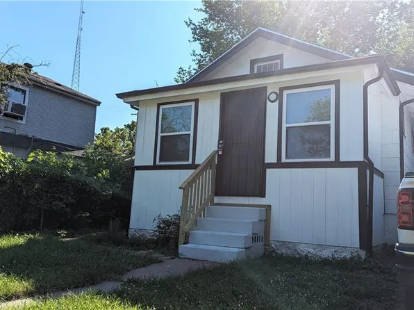 5438 Myrtle Ave, Kansas City, MO 64130