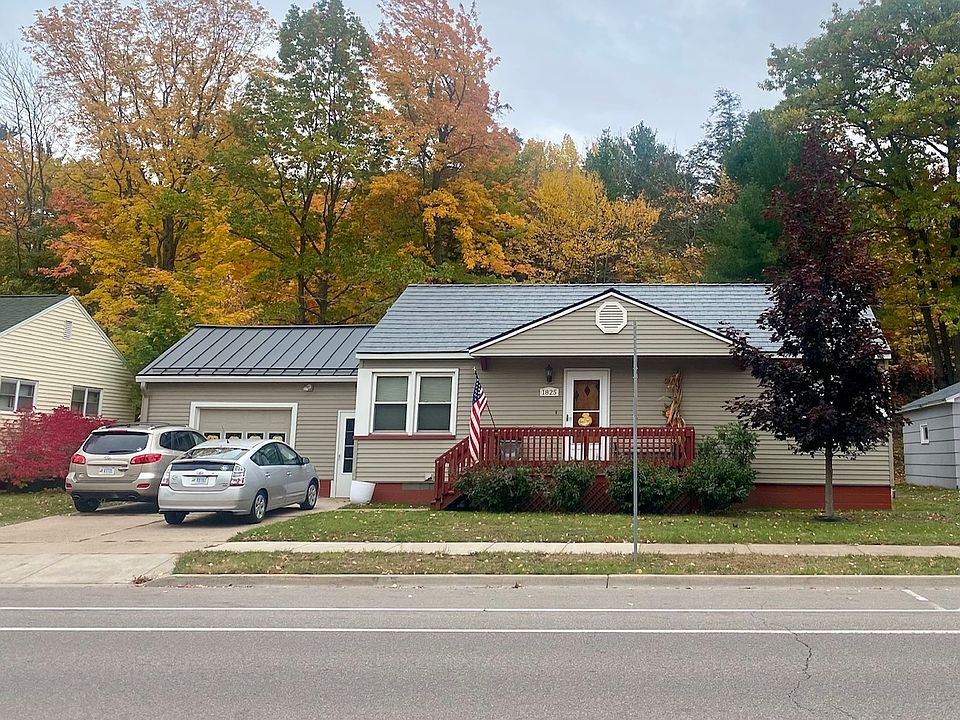 1st image of 1825 W Fair Ave