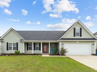 1528 Seabiscuit Dr, Parkton, NC 28371