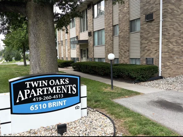 6520 Brint Rd #411, Sylvania, OH 43560