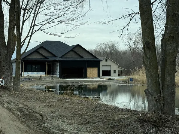 3805 Church Rd, Casco, MI 48064