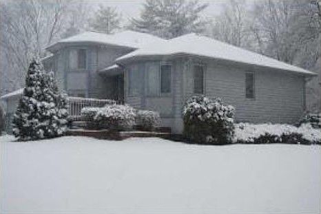 1st image of 2518 Blue Grass Dr