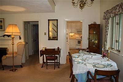 5th image of 11 Grove Lane #11
