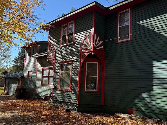 3rd image of 315 W Hall St