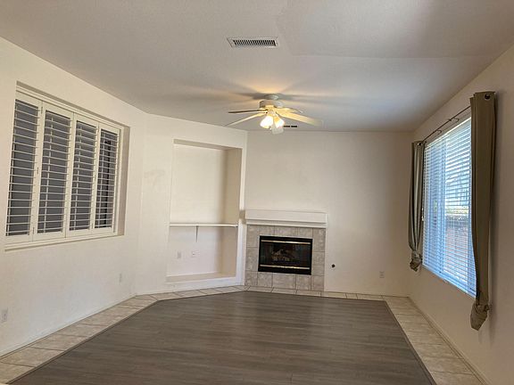 3rd image of 27616 Stanford Dr