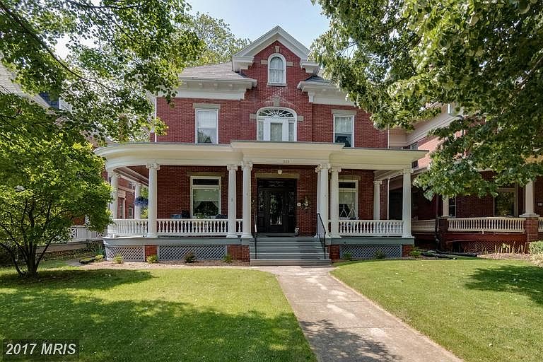 1st image of 803 Oak Hill Ave
