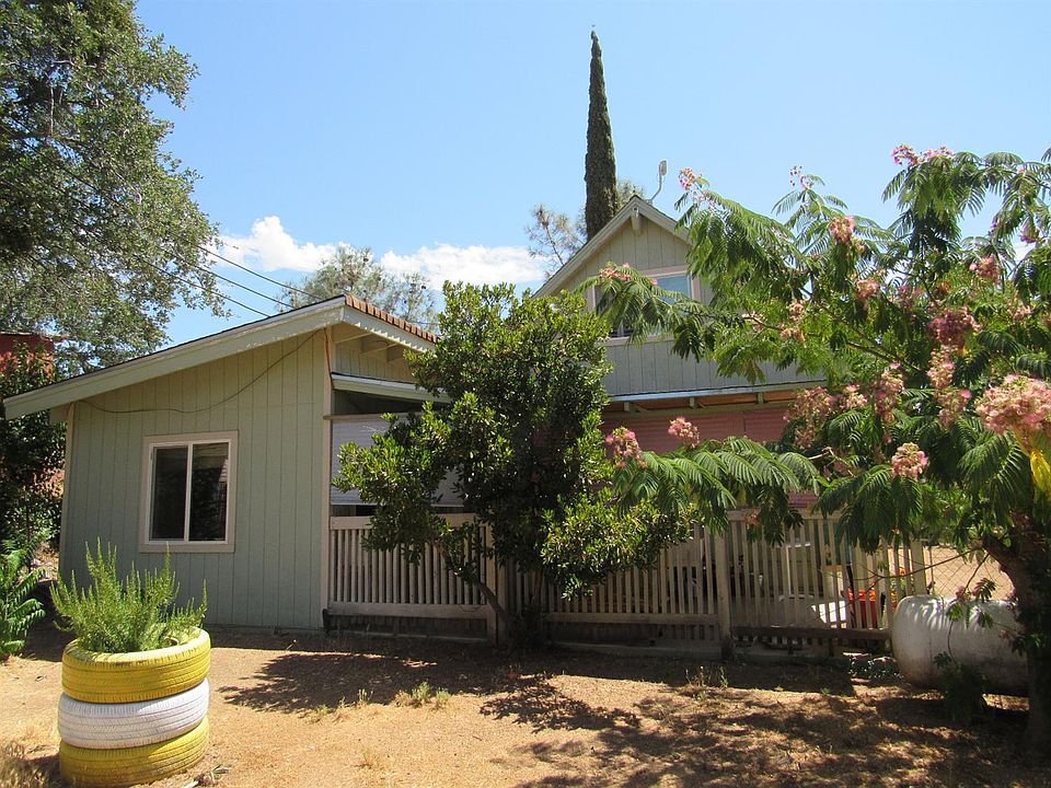 1st image of 10456 Oakridge Ct
