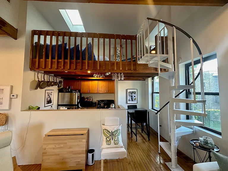 2129 W Le Moyne St #CH — Photo 16