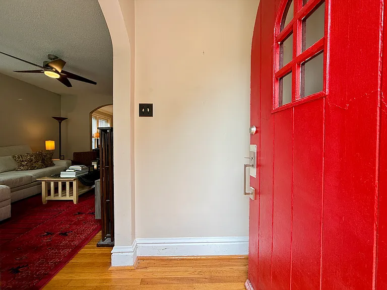 5457 Robert Ave — Photo 5