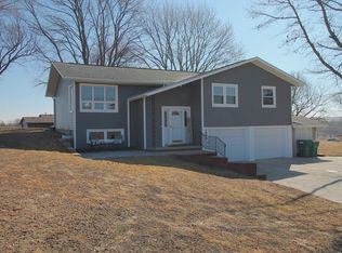 1602 Northgate Dr, Corning, IA 50841