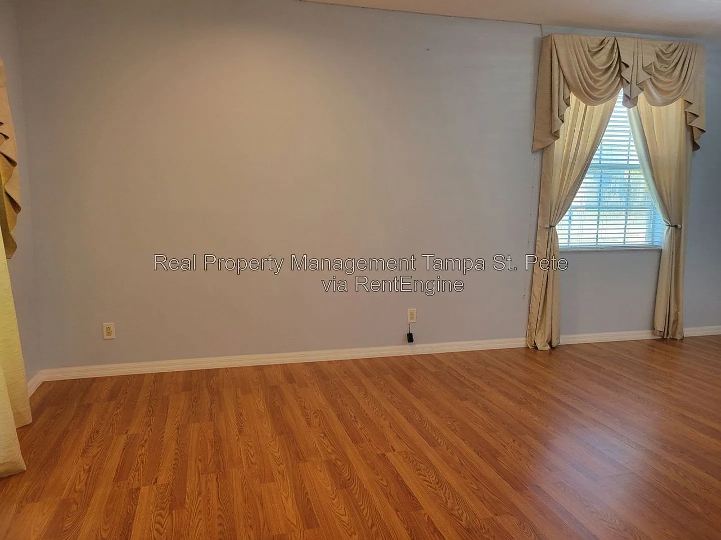 4 bed, 2.0 bath, 1805 sqft, $2,295 — Photo 3
