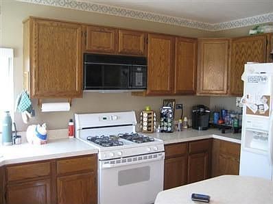 5th image of 1785 Mission Hills Dr