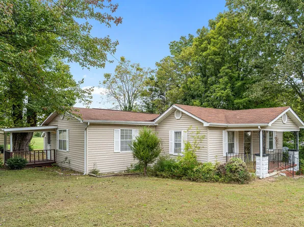 136 Summit St, Rossville, GA 30741