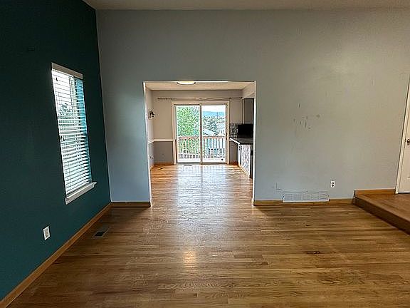 5th image of 240 Quail Ridge Cir