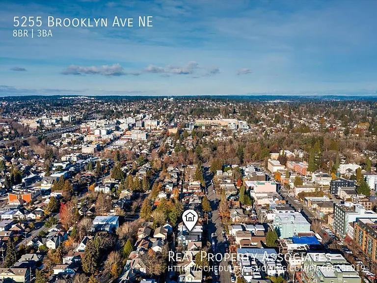 5255 Brooklyn Ave NE — Photo 42