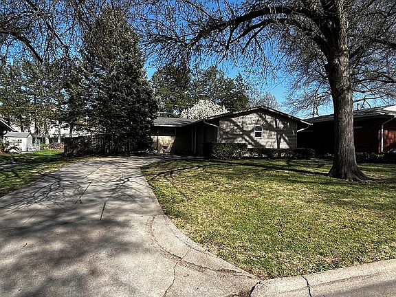 3rd image of 3110 Shirley Ct