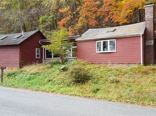 85 Canaan Rd, New Paltz, NY 12561