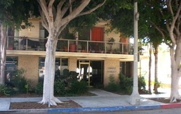 2nd image of 230 Linden Ave Unit 406