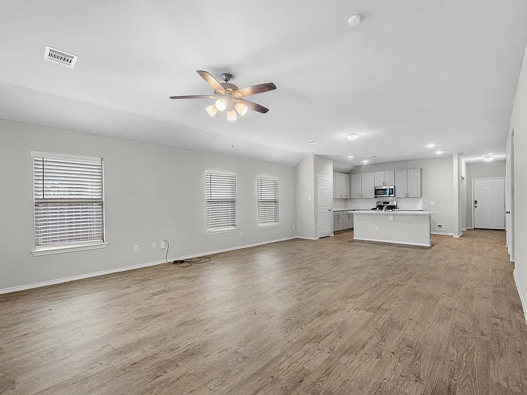 18922 Cedar Moss Ct — Photo 11