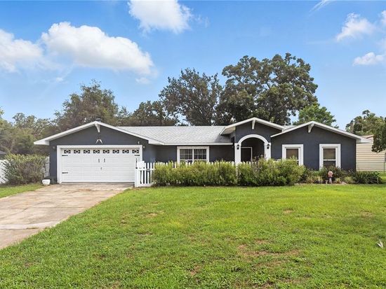 37331 Hickory Hill Ln, Dade City, FL 33525