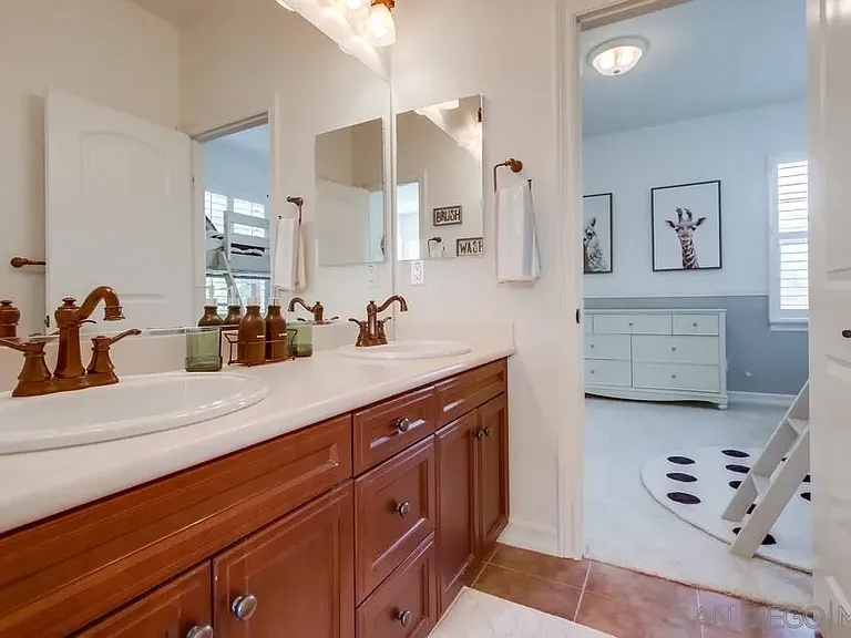 15562 Bristol Ridge Ter — Photo 51
