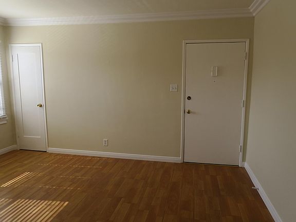 2nd image of 7957 Blackburn Ave