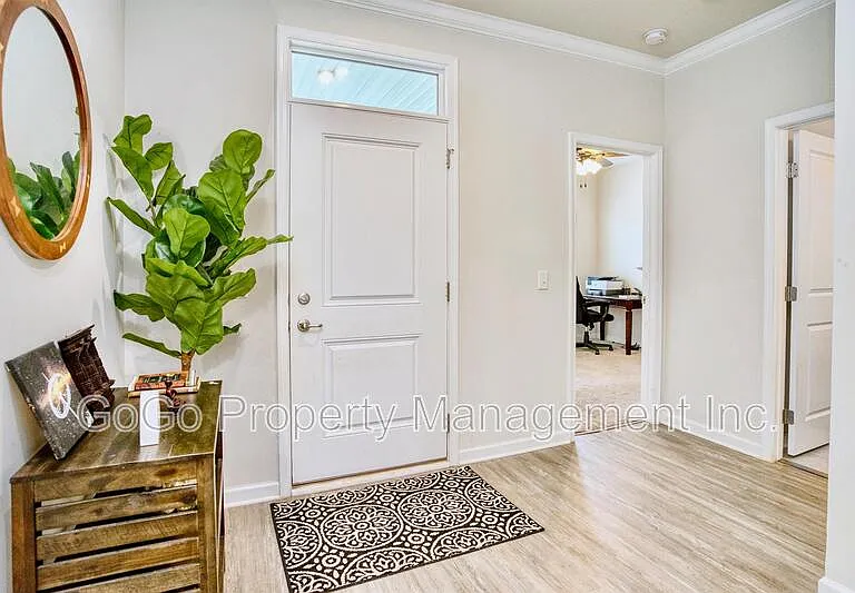11 Pequot Dr — Photo 2