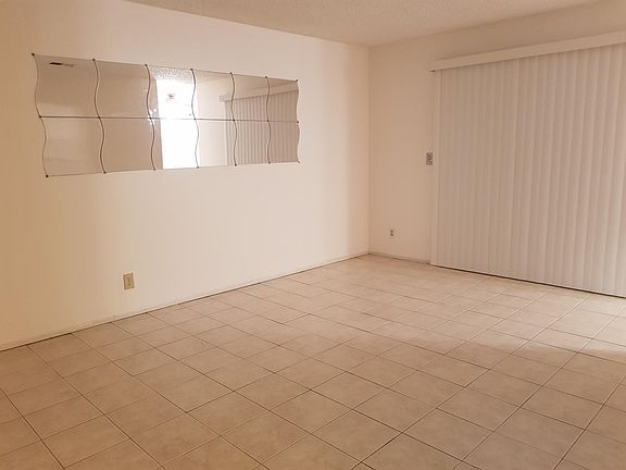 3rd image of 130 Damsen Dr