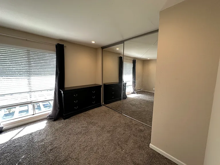 1036 Oak Grove Rd #8 — Photo 5
