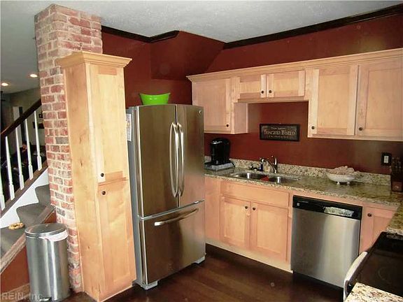 3rd image of 254 Lavalette Ave