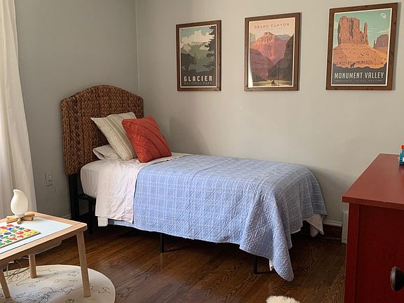 5th image of 320 Bell Ave #1
