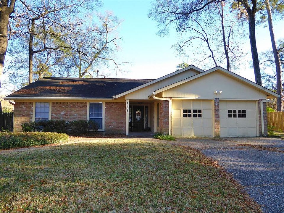 1st image of 2902 Shady Hills Dr