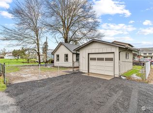 204 Shear St SW, Castle Rock, WA 98611