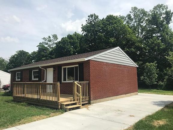 4th image of 443 Odin Dr