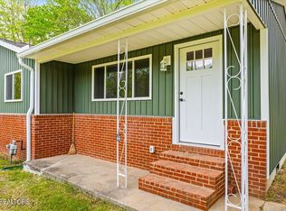 520 W Hills Rd, Huntsville, TN 37756