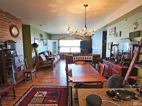 3rd image of 516 Darby Dr Unit 303