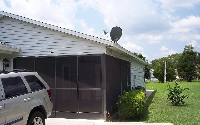 2nd image of 150 SE Jenese Way