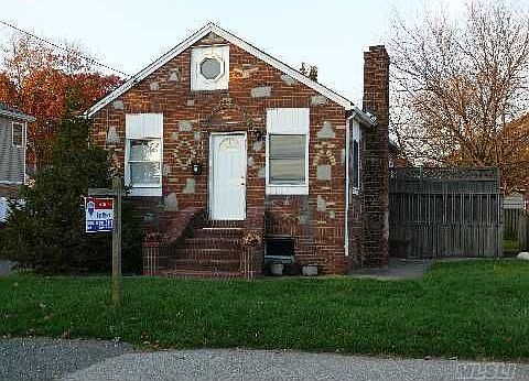2nd image of 239 W 3rd St