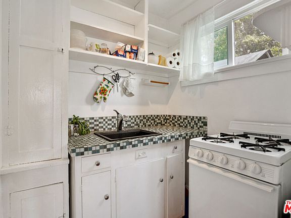 3rd image of 2027 N 3rd St #2