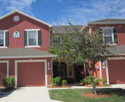 2nd image of 3637 Pine Oak Cir APT 104