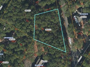 Grove Rd, Southern Pines, NC 28387